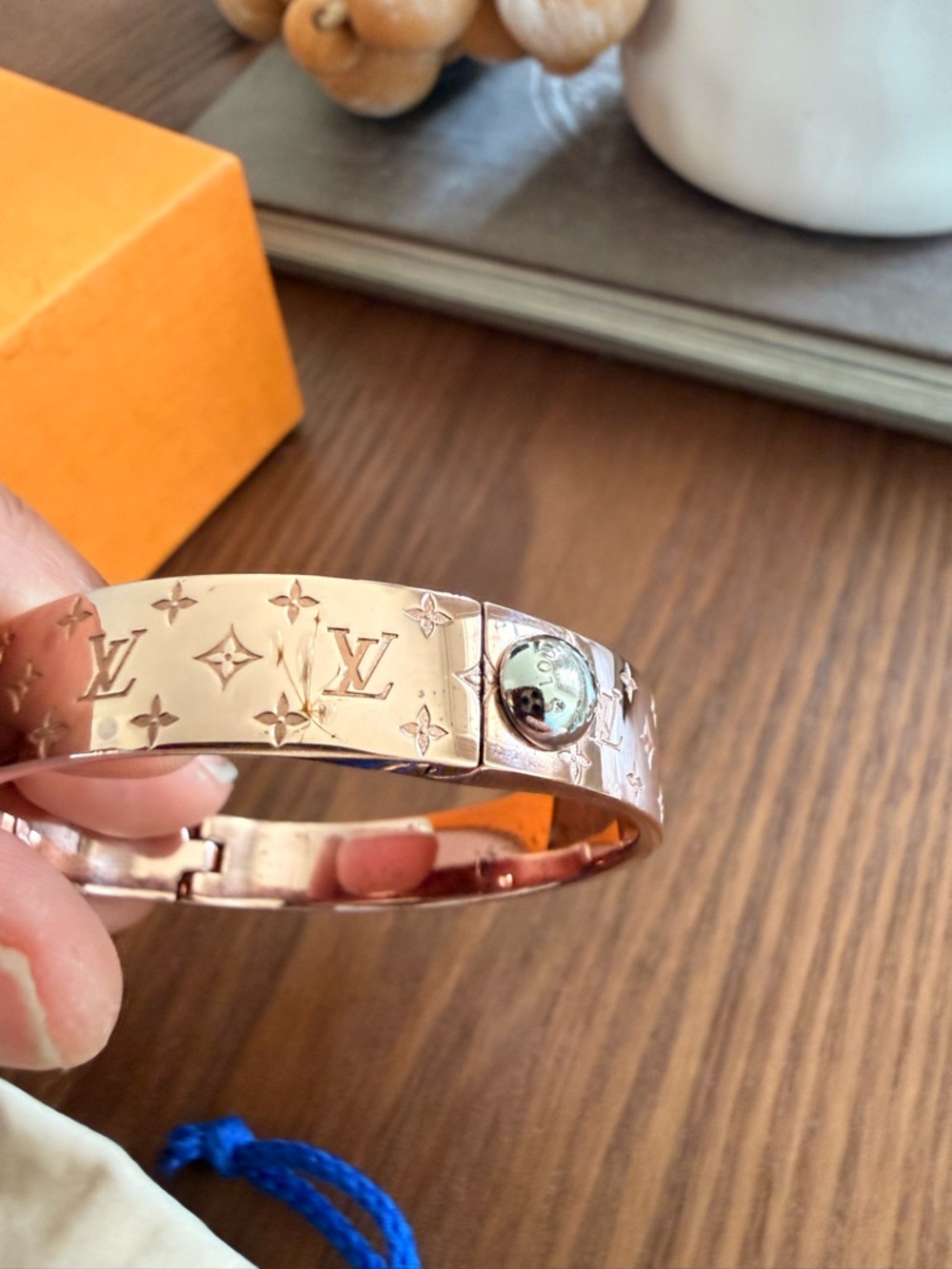 Louis Vuitton Nanogram Cuff Bracelet M - Picture 9 of 13